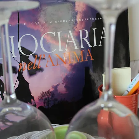 Da Laura Boville Ernica